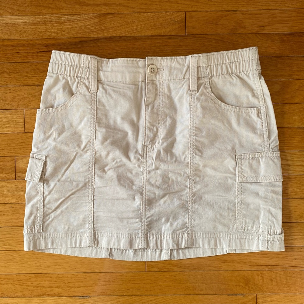 Hollister - Womens Cream Cargo Mini Skirt